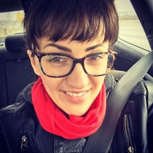 Meet your Posher, Gillian